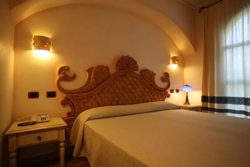 Fotos del hotel Poseidonia:  5
