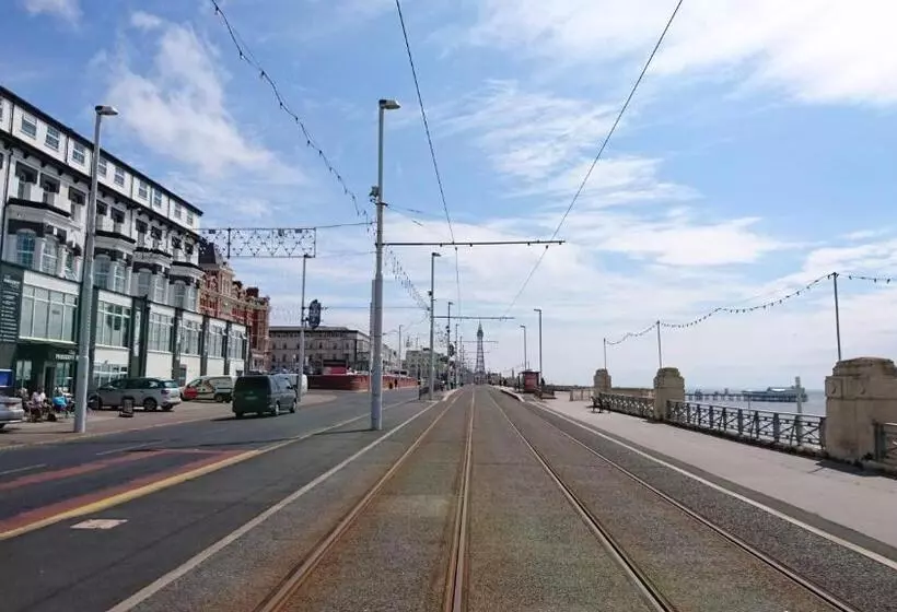 Fotos del hotel The President:  7