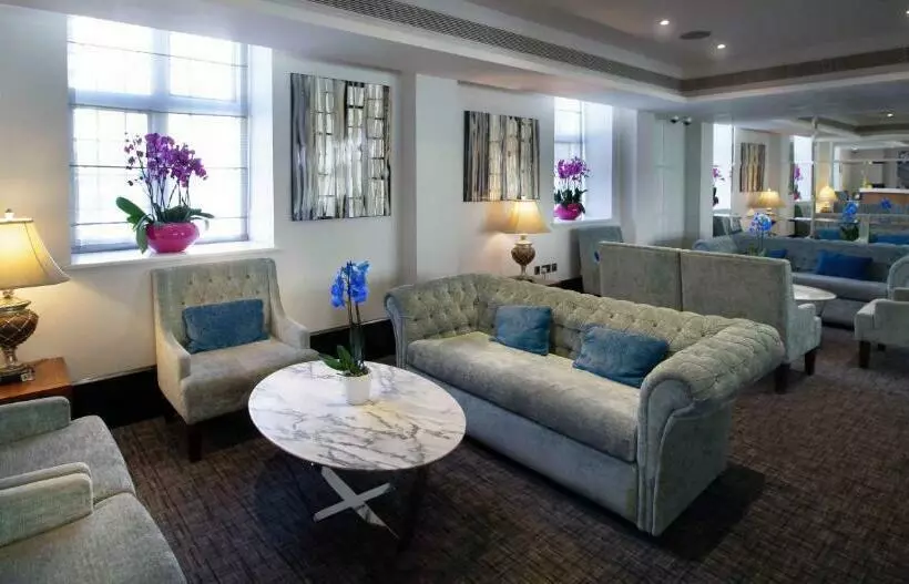 Fotos del hotel Wellington Hotel By Blue Orchid:  19