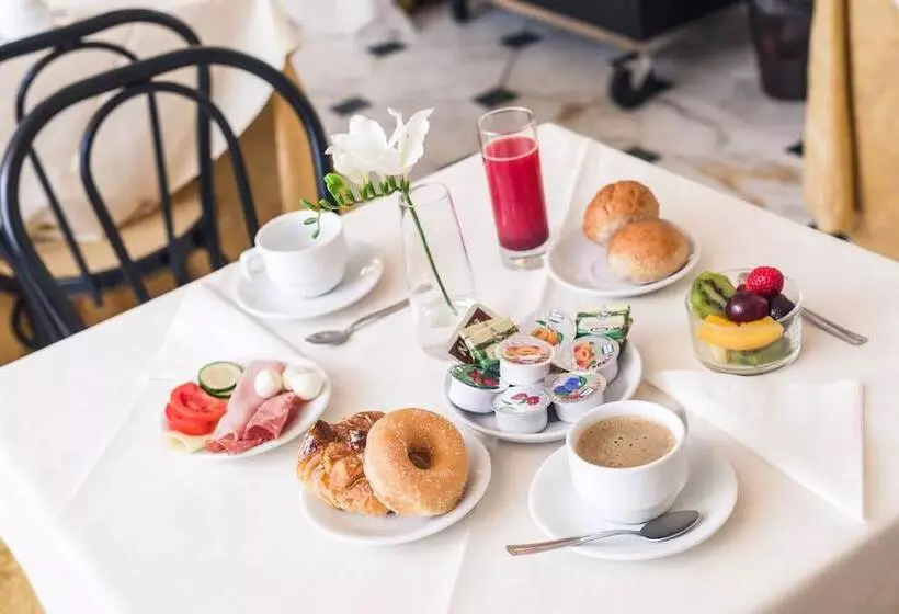 Fotos del hotel Raeli Hotel Floridia:  3