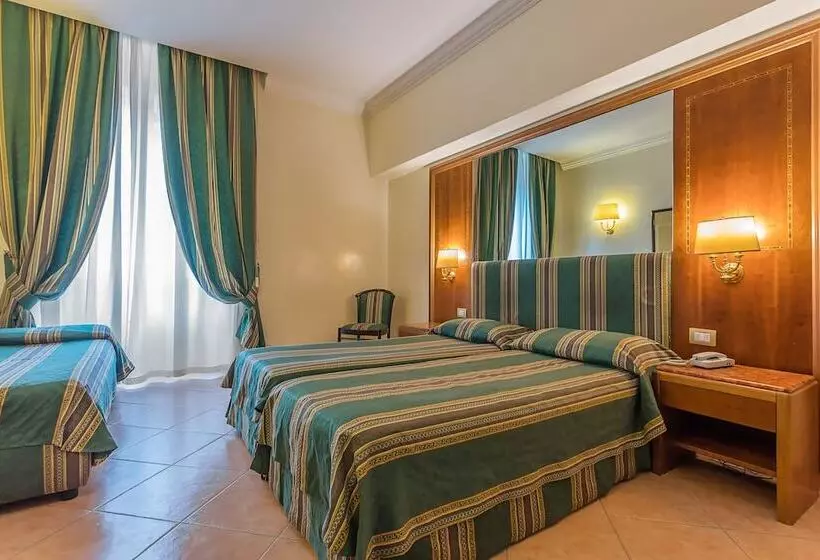 Fotos del hotel Raeli Hotel Floridia:  12