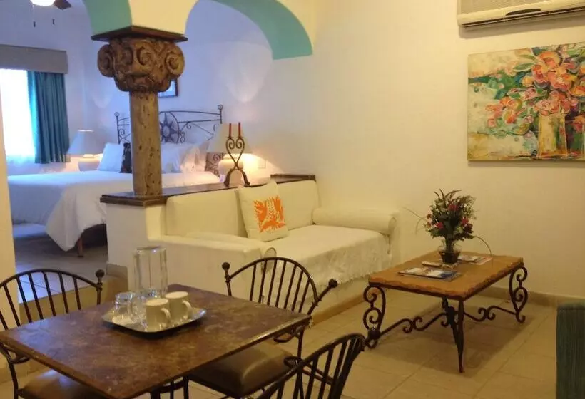 Fotos del hotel El Encanto Inn & Suites:  25