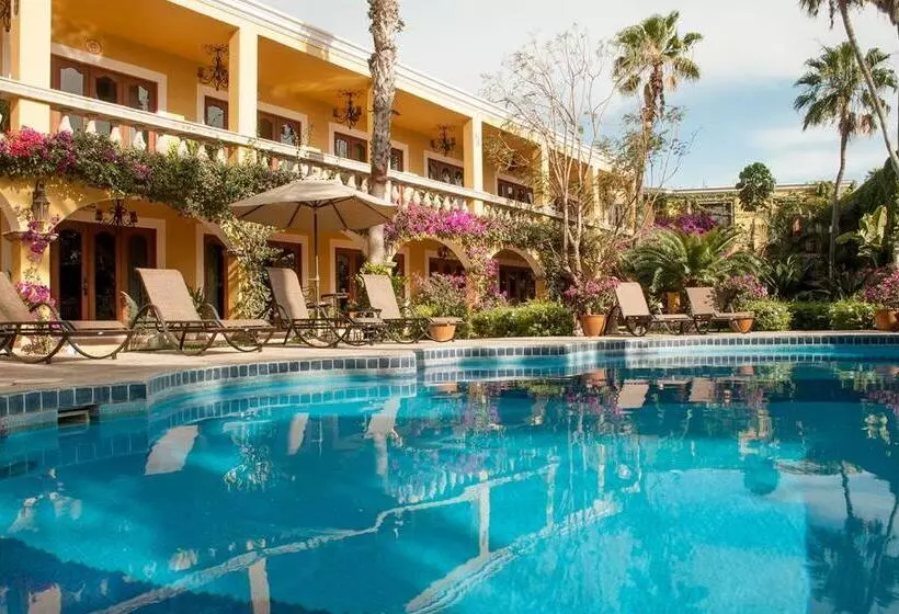 Fotos del hotel El Encanto Inn & Suites:  6