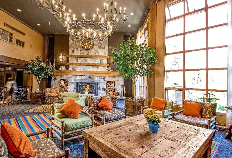 Embarc Whistler By Diamond Resorts