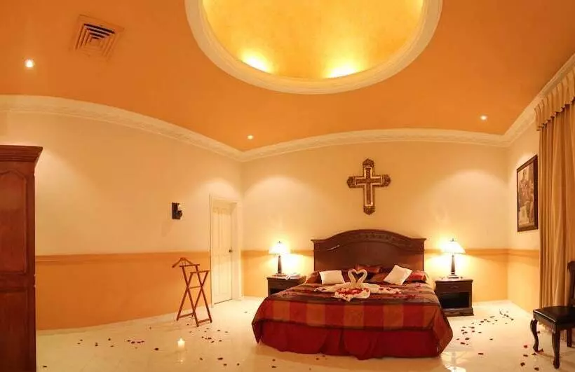 Fotos del hotel Boutique La Mision De Fray Diego:  7