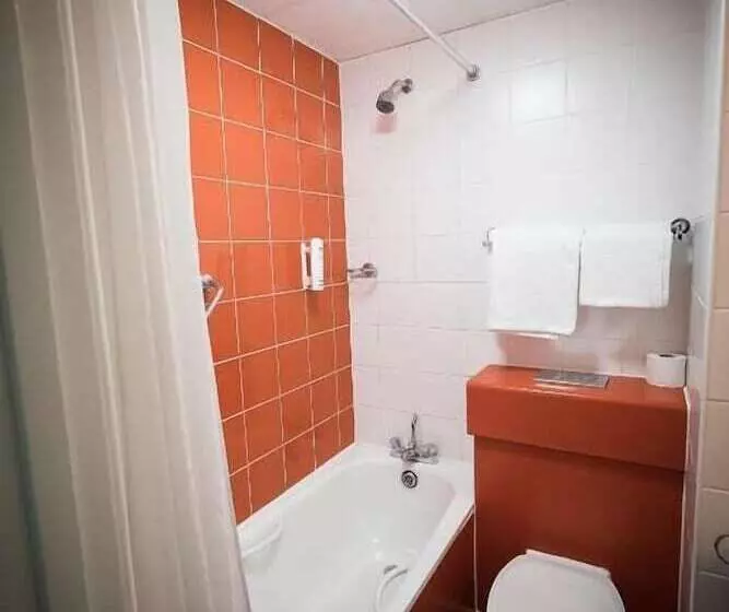 Fotos del hotel Travelodge Belfast:  14