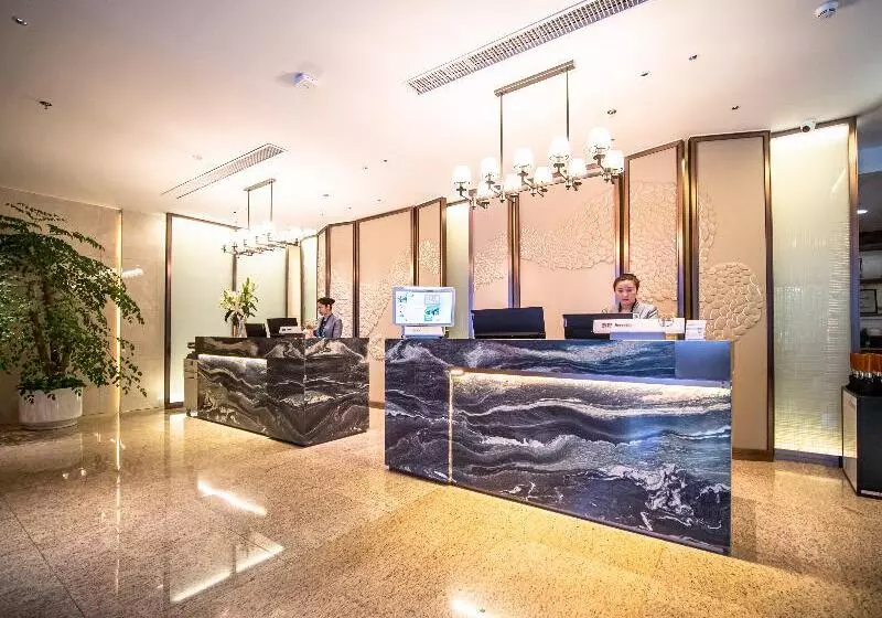 Fotos del hotel Grand Chu:  2