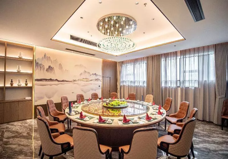 Fotos del hotel Grand Chu:  6