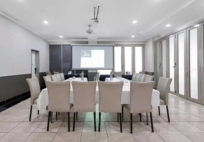 Fotos del hotel Clarion Hotel Marina Mackay:  7