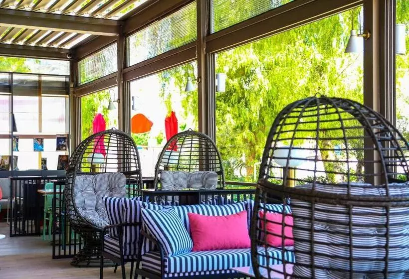 Fotos del hotel Akra V:  18