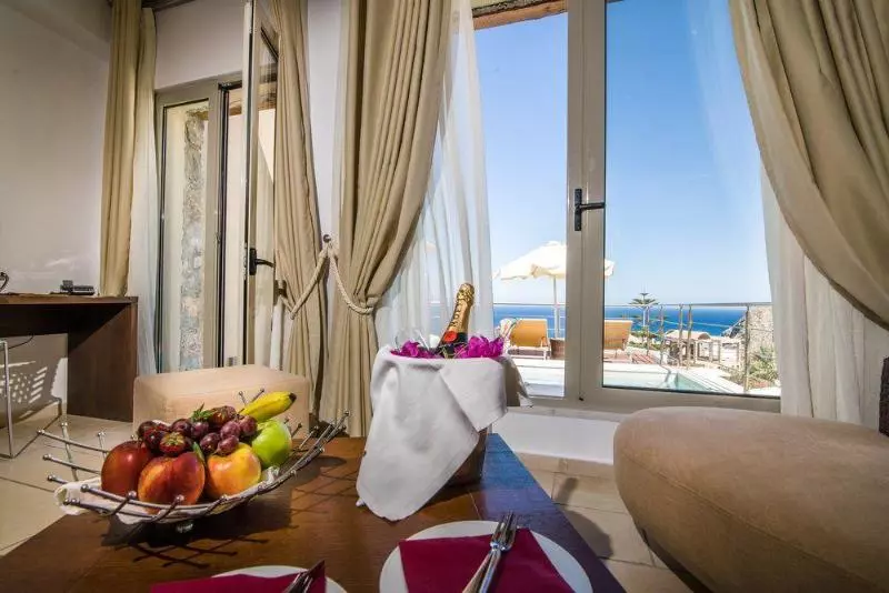 Fotos del hotel Antinea Suites & Spa:  7