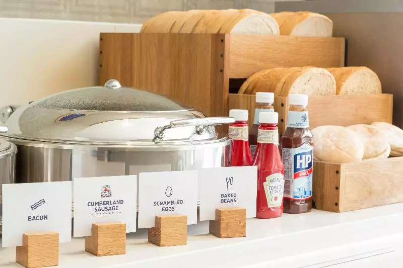 Fotos del hotel Holiday Inn Express London  Earl S Court:  16