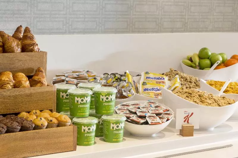 Fotos del hotel Holiday Inn Express London  Earl S Court:  9