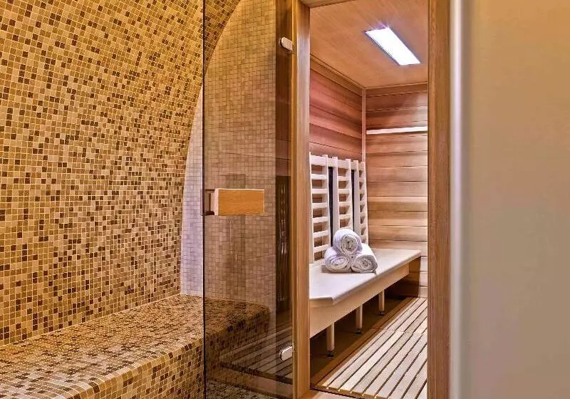 Fotos del hotel Nemzeti Budapest  Mgallery:  3