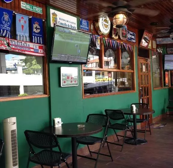 Fotos del hotel Costa Inn:  4