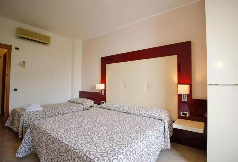 Fotos del hotel Europa:  12