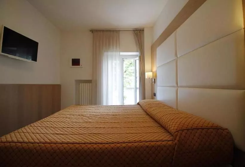 Fotos del hotel Europa:  11