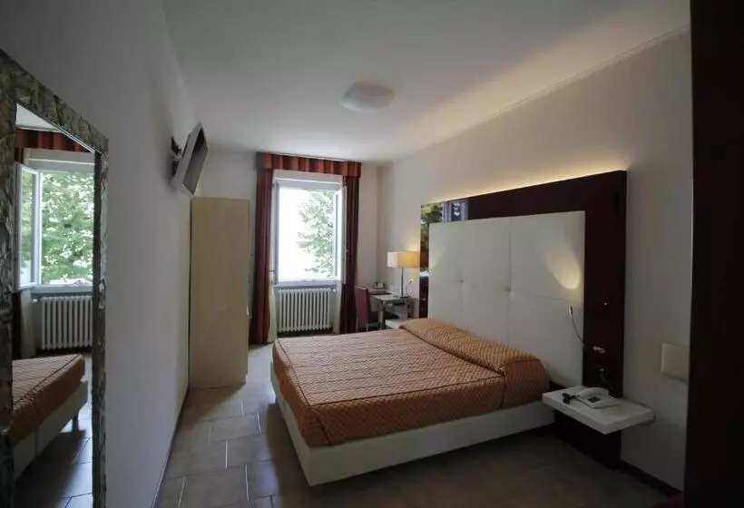 Fotos del hotel Europa:  7