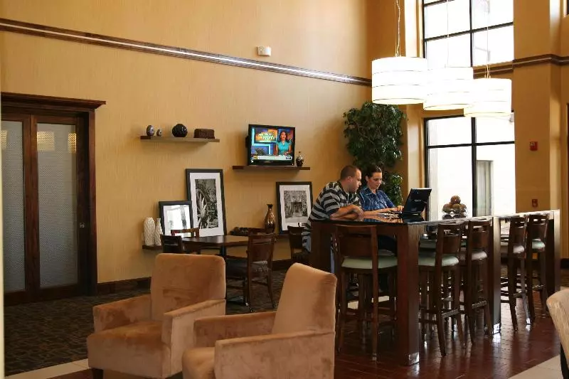 Fotos del hotel Hampton Inn & Suites Houston-cypress Station:  24