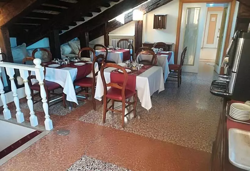Fotos del hotel Locanda Antica Venezia:  2
