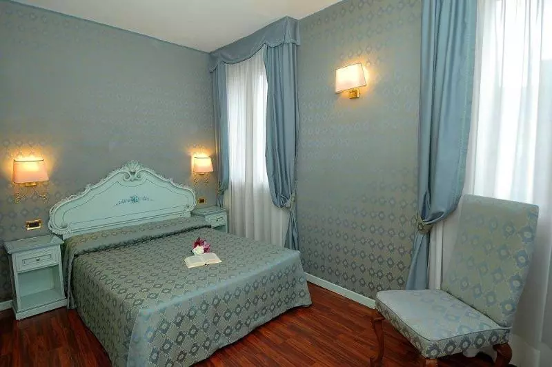 Fotos del hotel Locanda Antica Venezia:  11