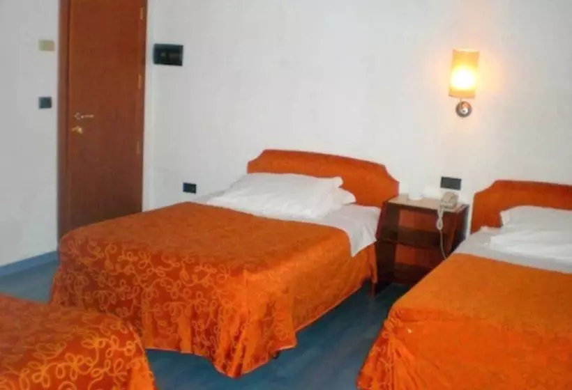 Fotos del hotel Sirena:  10