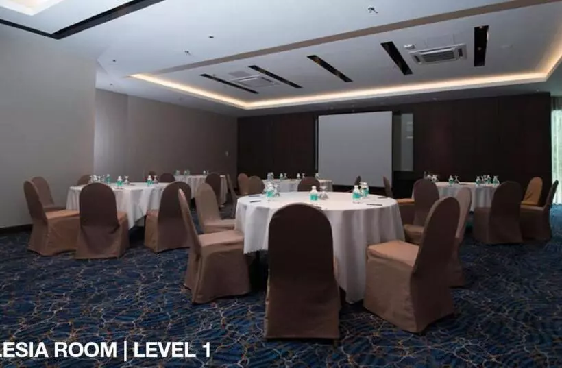 Fotos del hotel Astana Wing  Riverside Majestic:  6