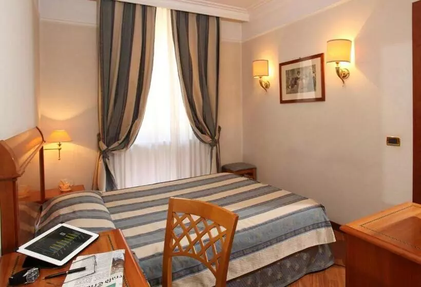 Fotos del hotel Albergo Ottocento:  18