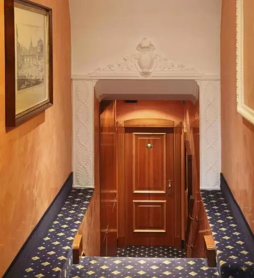 Fotos del hotel Albergo Ottocento:  9