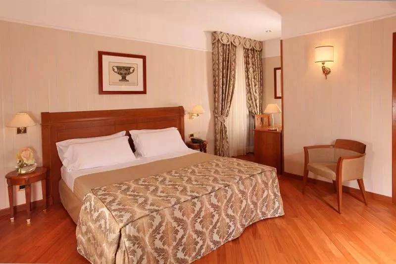 Fotos del hotel Albergo Ottocento:  8