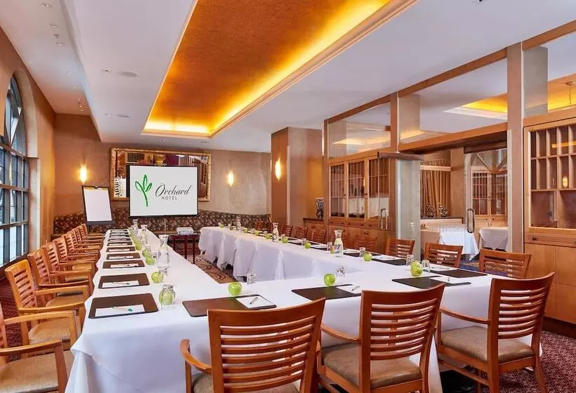 Fotos del hotel Orchard Hotel:  4