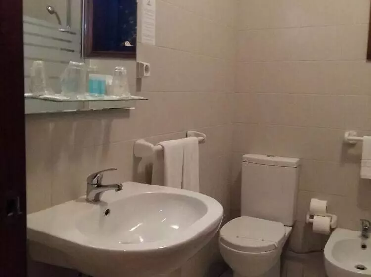 Fotos del hotel Riabela Inn:  6