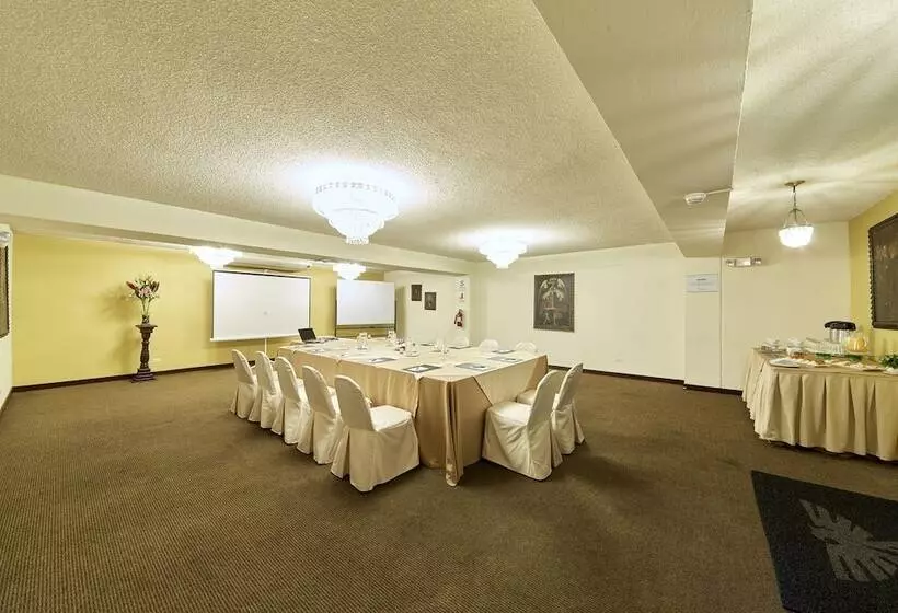 Fotos del hotel Carrera:  13