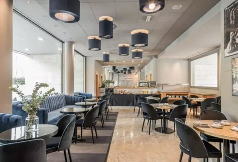 Fotos del hotel Antik San Sebastián:  23