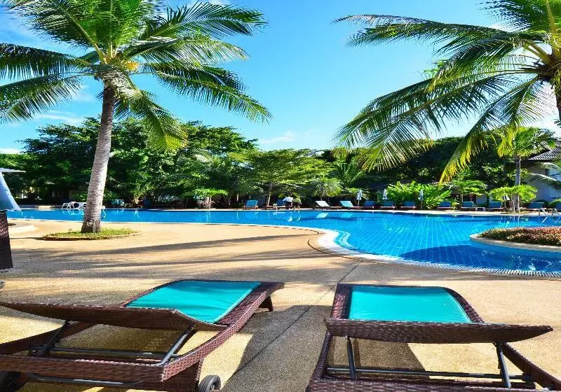 Fotos del hotel First Bungalow Beach Resort:  13