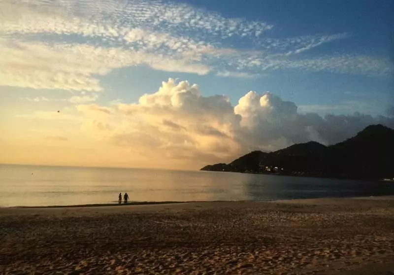 Fotos del hotel First Bungalow Beach Resort:  20