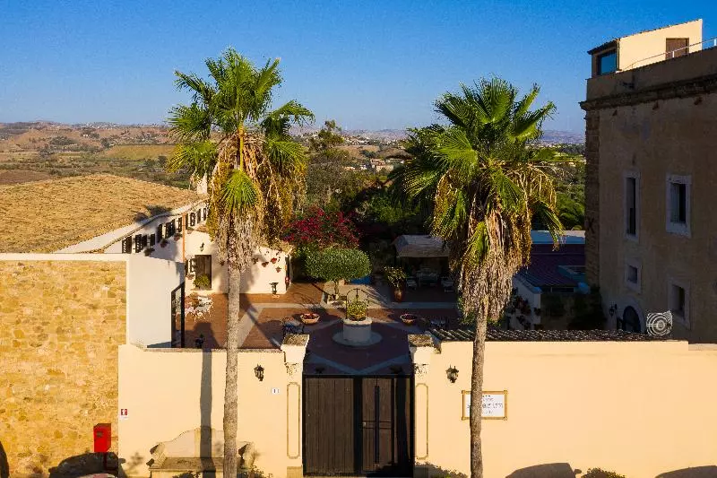 Fotos del hotel Foresteria Baglio Della Luna:  5