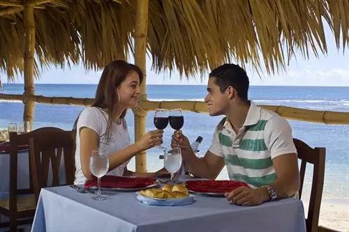 Fotos del hotel Playa Esmeralda Resort:  15