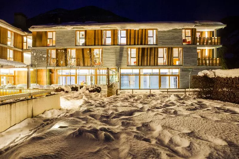 Fotos del hotel Tierra De Biescas:  7