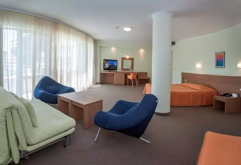 Fotos del hotel Jeravi Beach   All Inclusive:  24