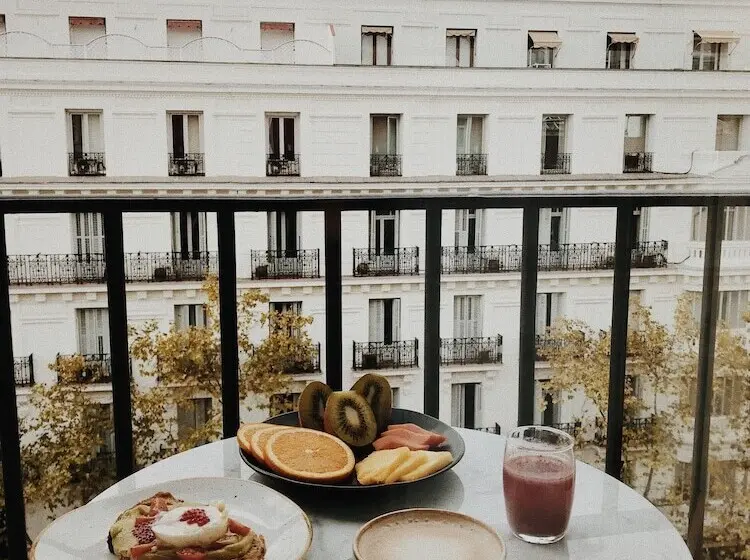 Fotos del hotel Icon Embassy:  5