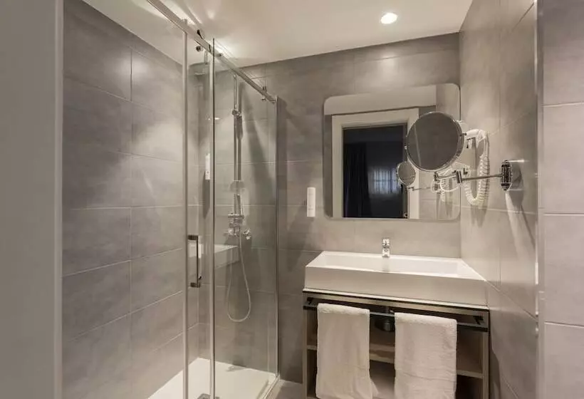 Fotos del hotel Naitly Ronda Sant Antoni Barcelona:  20