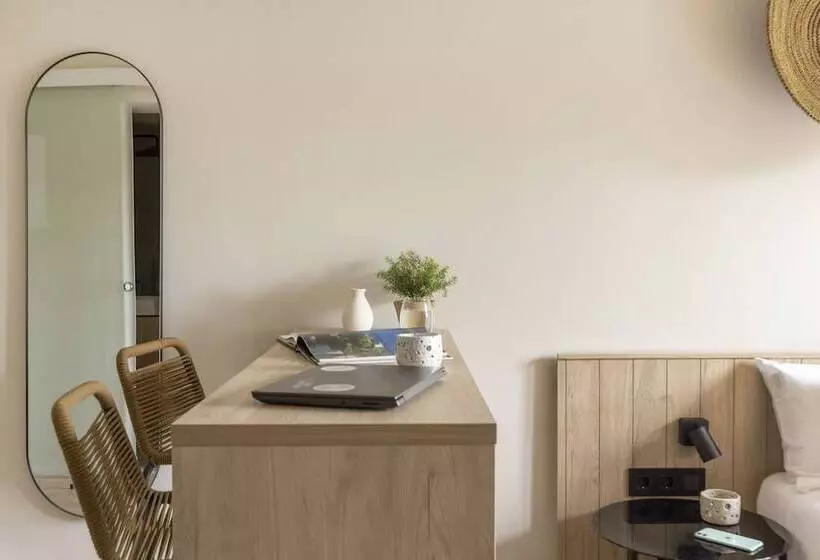 Fotos del hotel Naitly Ronda Sant Antoni Barcelona:  17