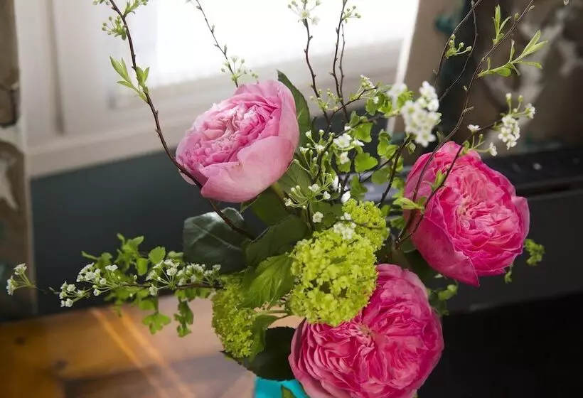 Fotos del hotel Le Relais Saint Honoré:  6