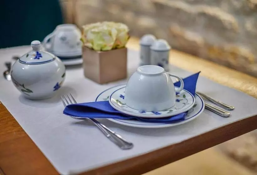 Fotos del hotel Le Relais Saint Honoré:  9