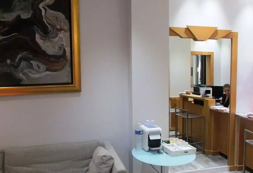 Fotos del hotel Residence Iere Champ De Mars:  7