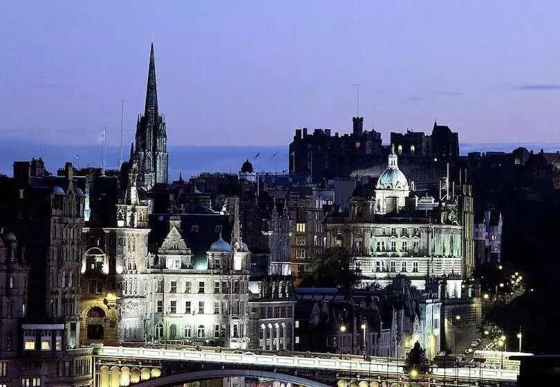 Fotos del hotel Holiday Inn Express  Edinburgh City Centre:  15