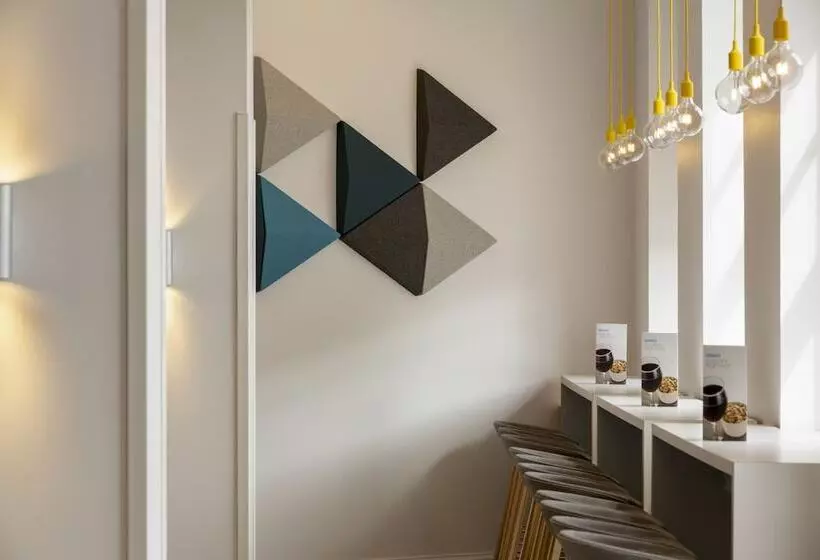 Fotos del hotel Holiday Inn Express  Edinburgh City Centre:  22