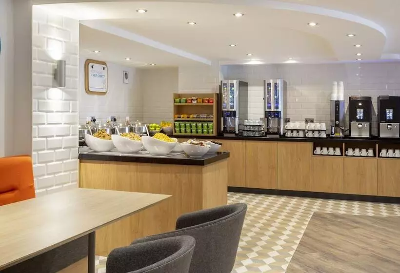 Fotos del hotel Holiday Inn Express  Edinburgh City Centre:  6