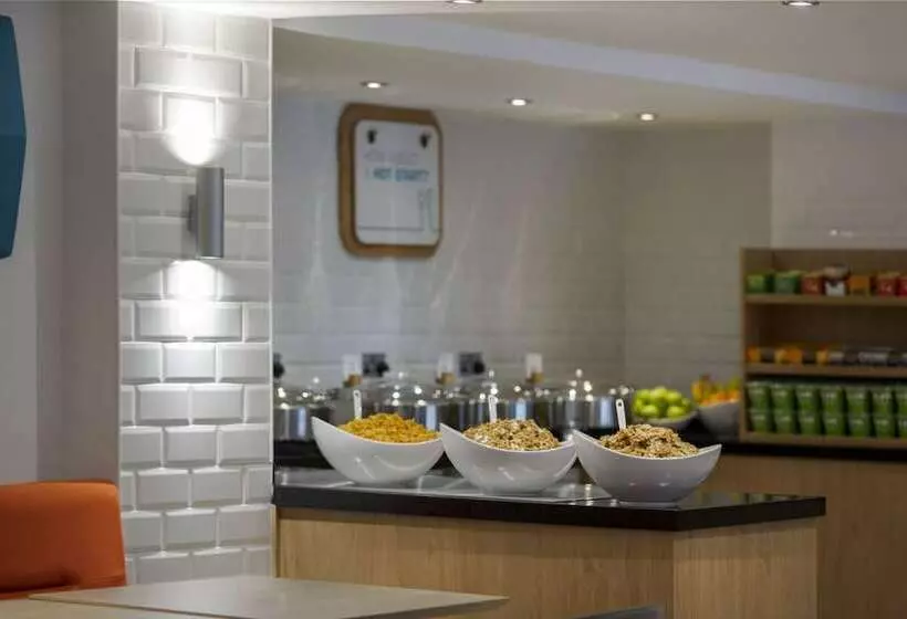 Fotos del hotel Holiday Inn Express  Edinburgh City Centre:  7